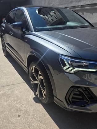 AUDI Q3 2.0 40 TFSI GASOLINA SPORTBACK PERFORMANCE BLACK PLUS QUATTRO TIPTRONIC AUDI Q3 2.0 40 TFSI GASOLINA SPORTBACK PERFORMANCE BLACK PLUS QUATTRO TIPTRONIC